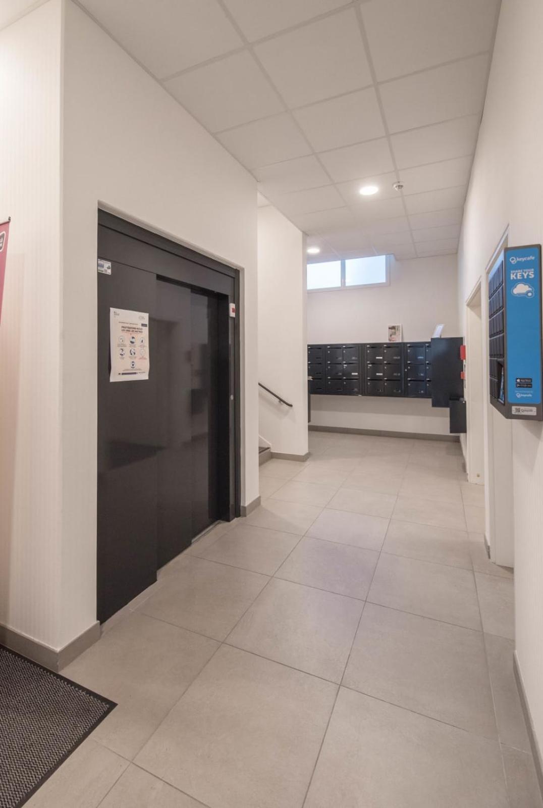 Nathan - Appartement Proche Gare Arrivee 2424 Ле-Ман Экстерьер фото